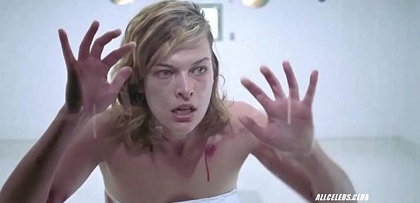  Milla Jovovich in Resident Evil 2002